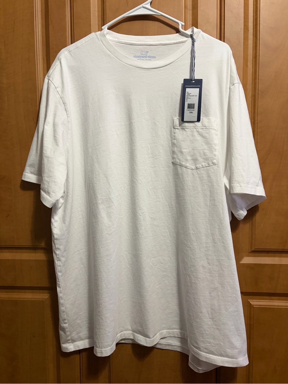Vineyard Vines Men's White Pocket T‑Shirt